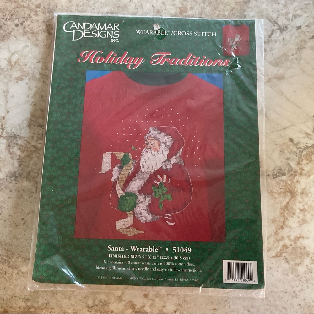 Cross stitch for fabric. Santa.  New